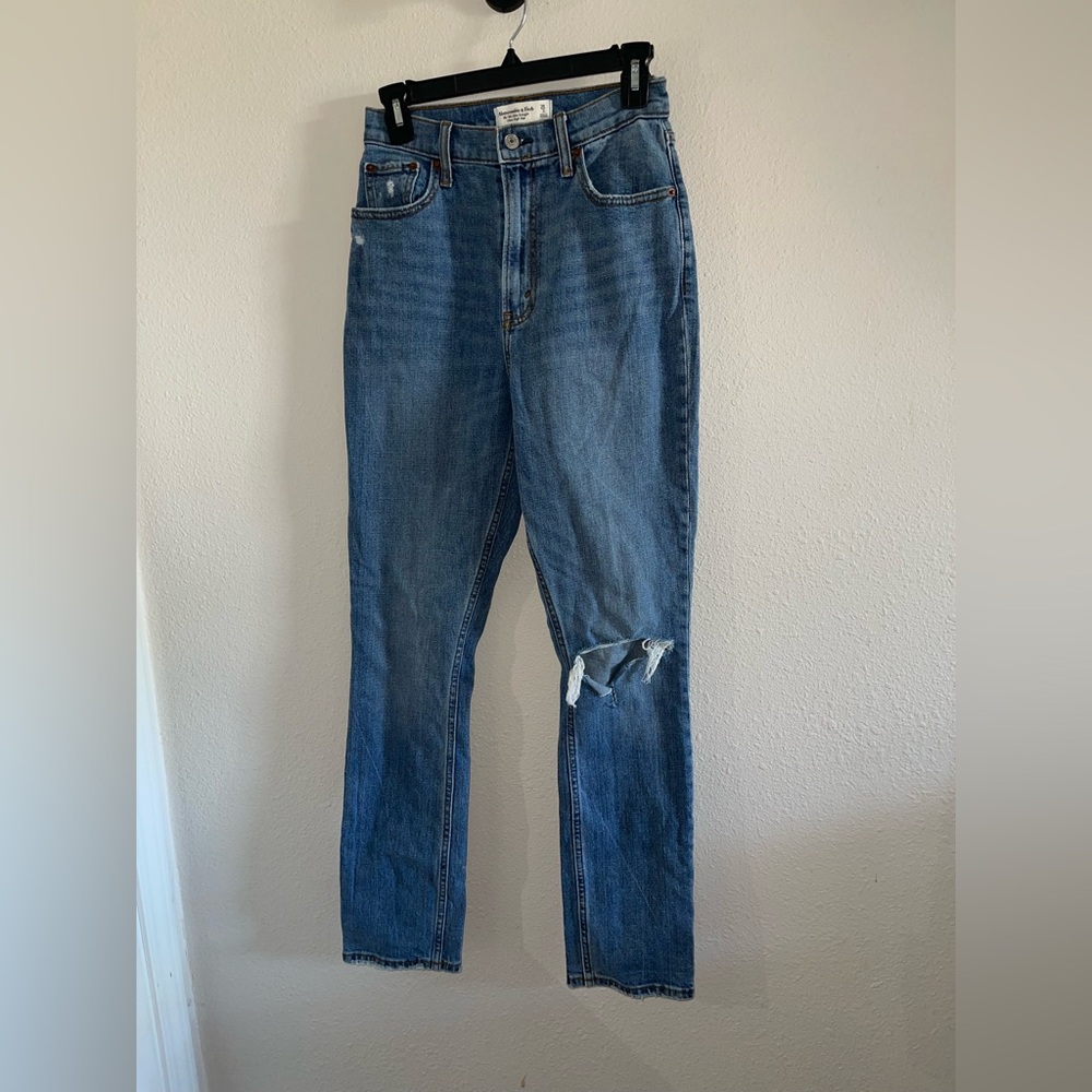 Abercrombie & Fitch Curve Love Straight Jeans